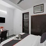 Super Hotel O Sk Residency Rohini