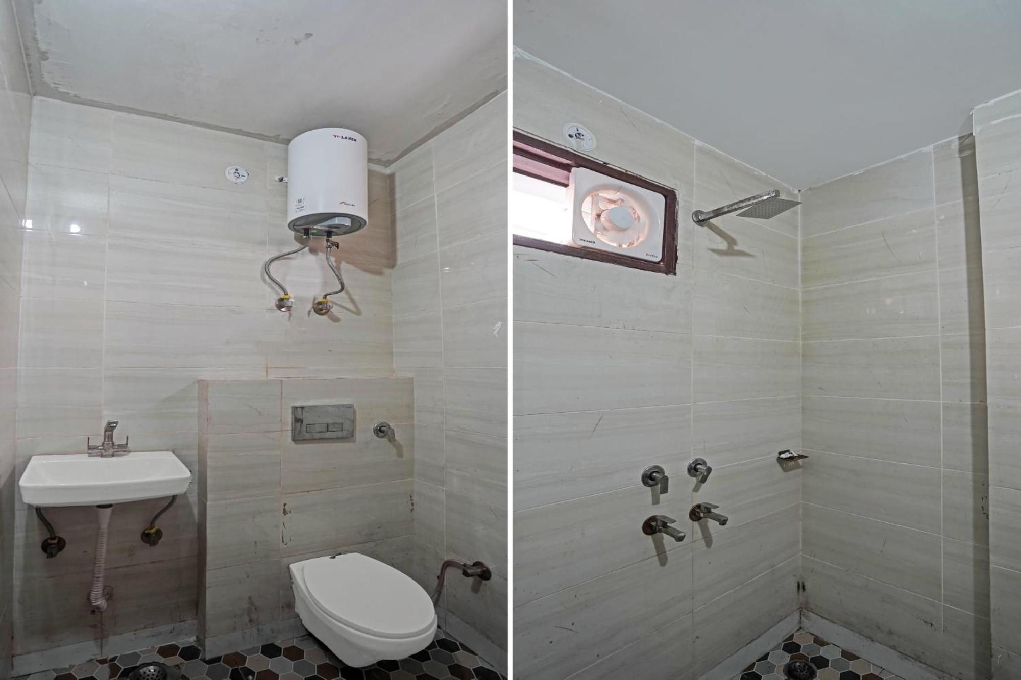 Super O Sk Residency Rohini 4*