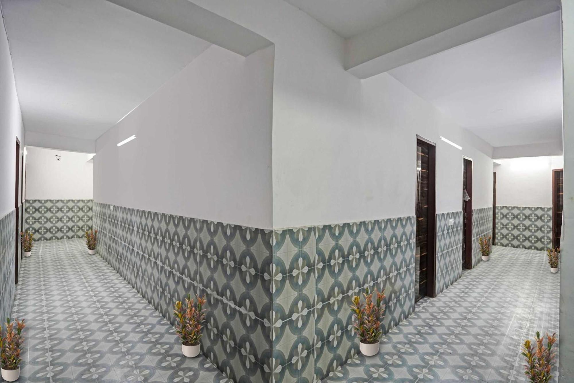 Super O Sk Residency Rohini Delhi (National Capital Territory of India)
